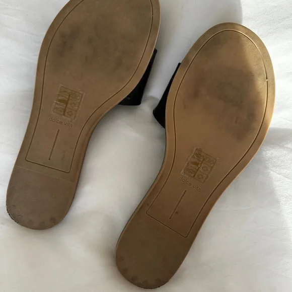 Dolce Vita Sandals - Dasa Slide Sandal - Picture 5 of 5